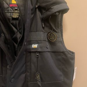 CAT, Caterpillar Heavy-Duty  Insulated Vest: Reflective Stripe, Water Resistant